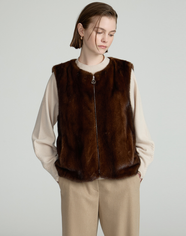 닥스 여성 [LUXURY FUR][밍크]브라운 포켓 배색 집업 베스트 착용컷