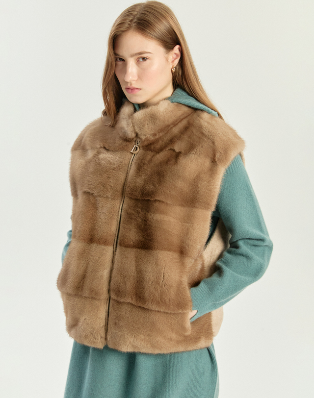 닥스 여성 [LUXURY FUR] 파스텔 브라운 밍크 니트 패치 베스트 진한 베이지 상세