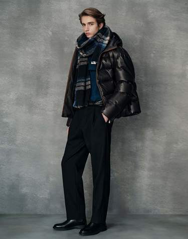 [LEATHER] 블랙 라이트 램 후드 구스다운 점퍼