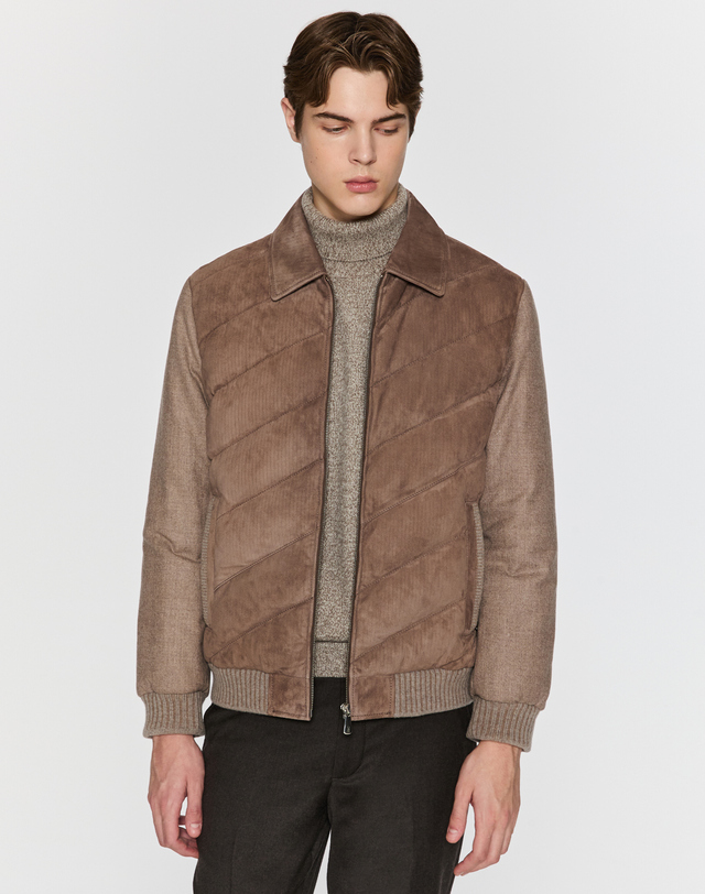 닥스 남성 [LEATHER] 다크베이지 고트 스웨이드 구스다운 점퍼 진한 베이지 착용컷