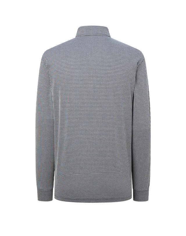 닥스 남성 [IMPORTED FABRIC] 코튼 혼방 네이비 하운드투스 긴팔 카라 티셔츠 착용컷