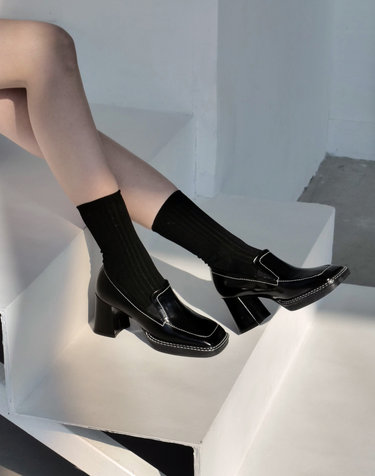 that stitch middle heel / black