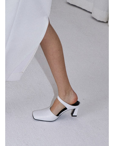 Inez mule / white (JIO x then)