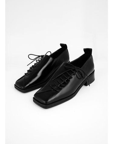 London loafer / shiny black