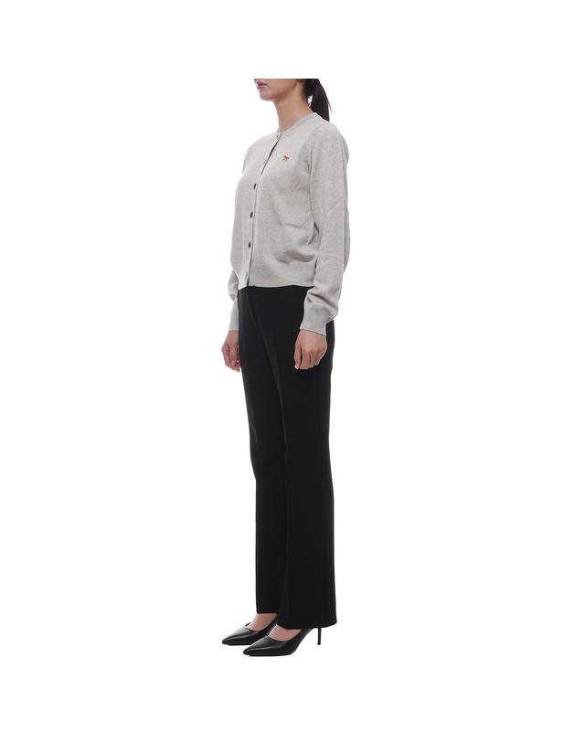 메종 키츠네 25FW 여성 베이비 폭스 울 가디건 (PW00502KT1181 H120 25F) 착용컷