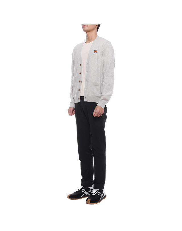 메종 키츠네 26SS 남성 폭스헤드 울 가디건 (PM00501KT1181 H120 26S) 착용컷