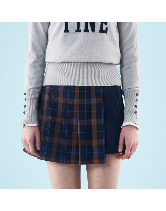 마틴골프 Check Pleats Wrap Culottes Pants_Navy 네이비 착용컷
