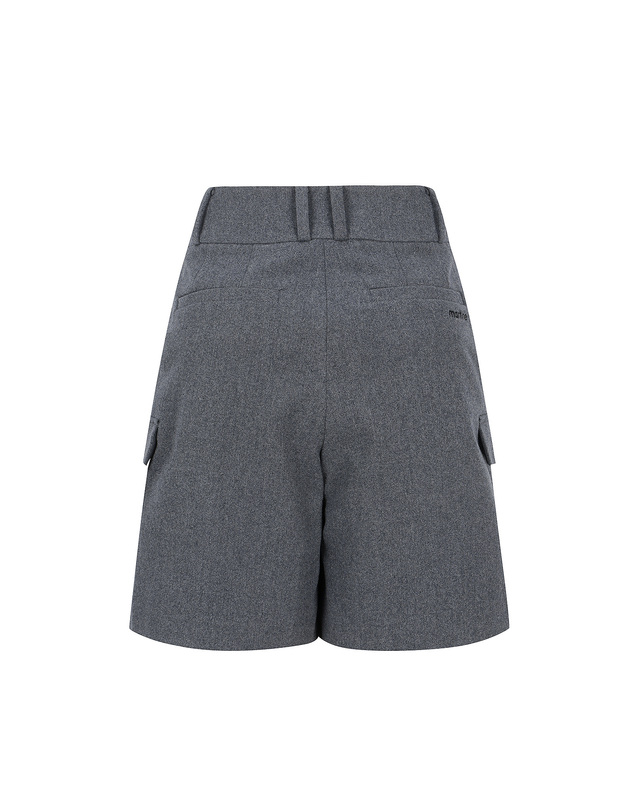 마틴골프 Basic Bermuda Pants_Charcoal 그레이 착용컷