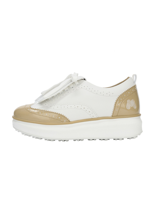 마틴골프 Tassel Spikeless Sneakers_Beige 베이지 착용컷