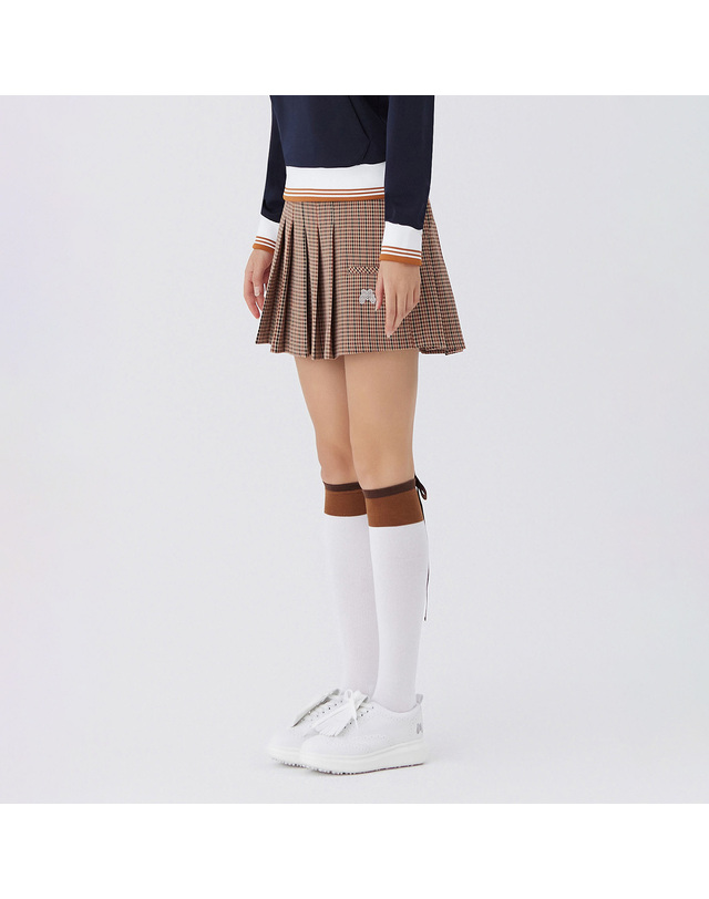 마틴골프 Check Half Pleats Skirts_BEIGE 베이지 착용컷