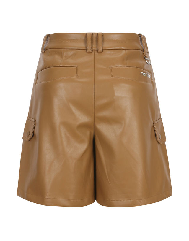 마틴골프 Leather Short Pants_BEIGE 베이지 착용컷