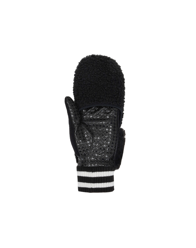 마틴골프 Martiny Fur Gloves_BLACK 블랙 착용컷