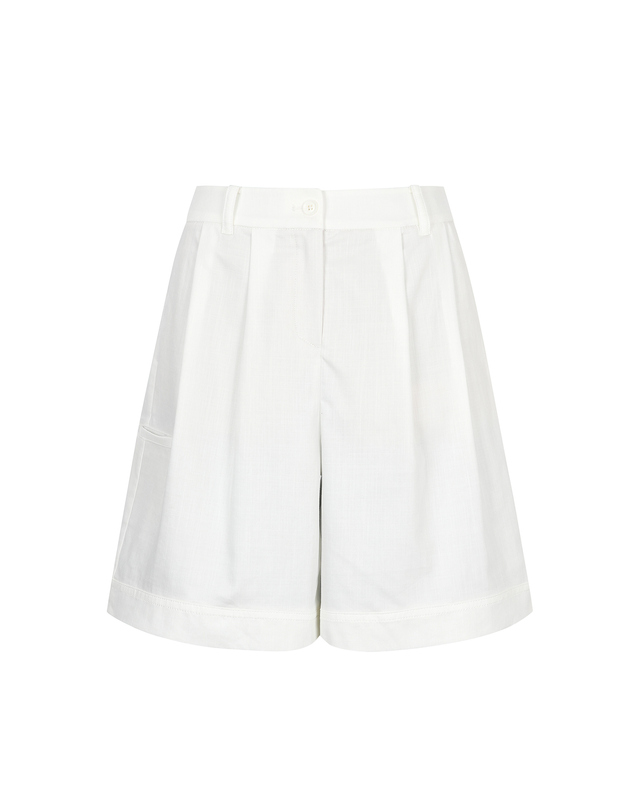 마틴골프 Linen Bermuda Pants_OFF-WHITE 흰색 착용컷