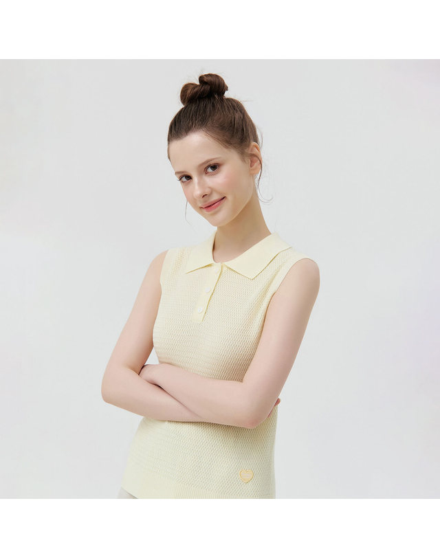 마틴골프 Saint Collar Sleeveless Knit_YELLOW 그레이 착용컷