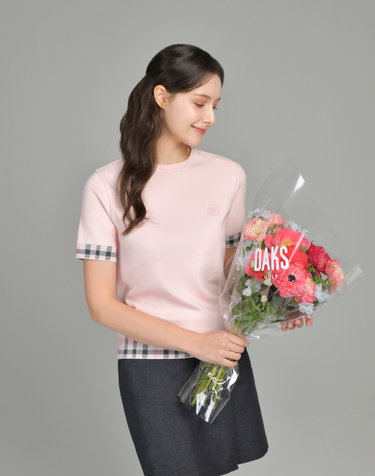 [LF몰단독][ONLINE EXCLUSIVE] 여성 핑크 체크 밑단 라운드넥 반팔 스웨터