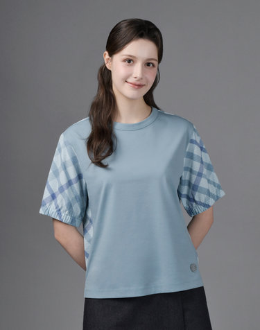 [ONLINE EXCLUSIVE] 여성 블루 체크 배색 반팔 티셔츠