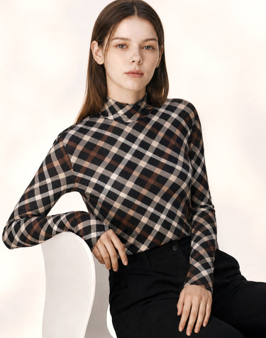 [ONLINE EXCLUSIVE] 블랙 하우스체크 베이스레이어 티셔츠