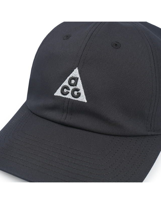 나이키 나이키 ACG 클럽 언스트럭쳐 캡 블랙 IH9256-010 착용컷