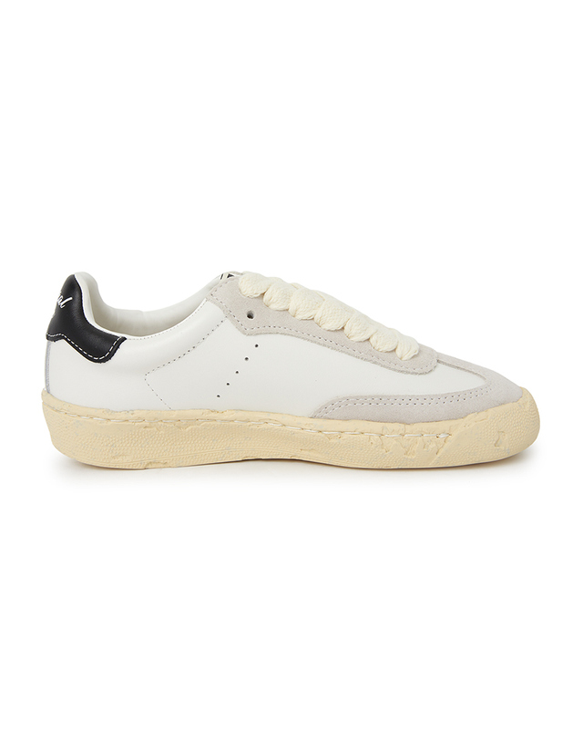 메종미하라야스히로 메종미하라야스히로 프란시스 패스트 솔 스니커즈 S14FW704 WHITE (남여공용) 착용컷