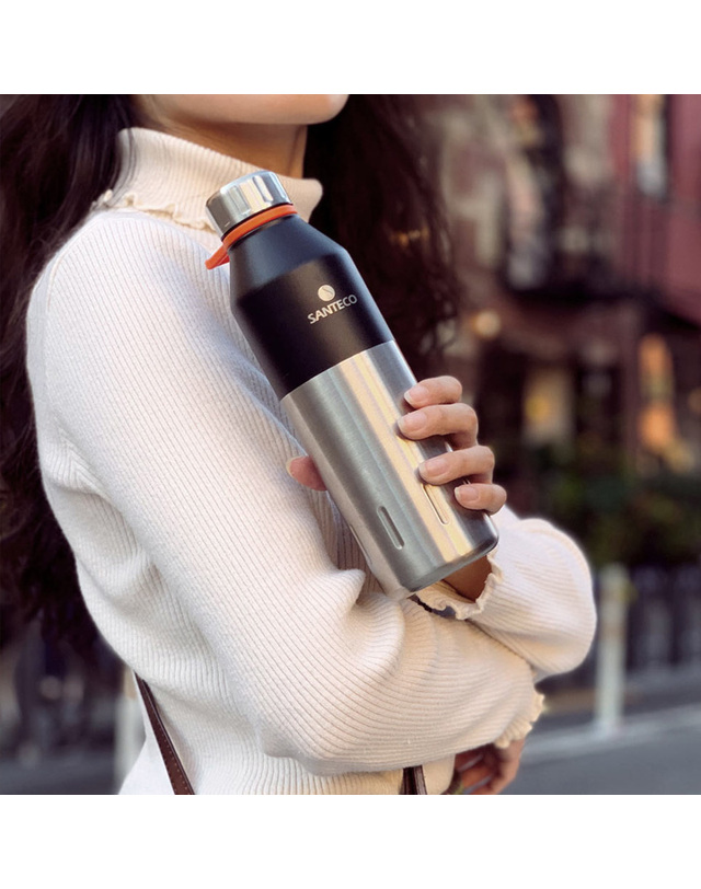 산테코 [산테코] 콜라 보온보냉병 500ml (밀크화이트) 착용컷