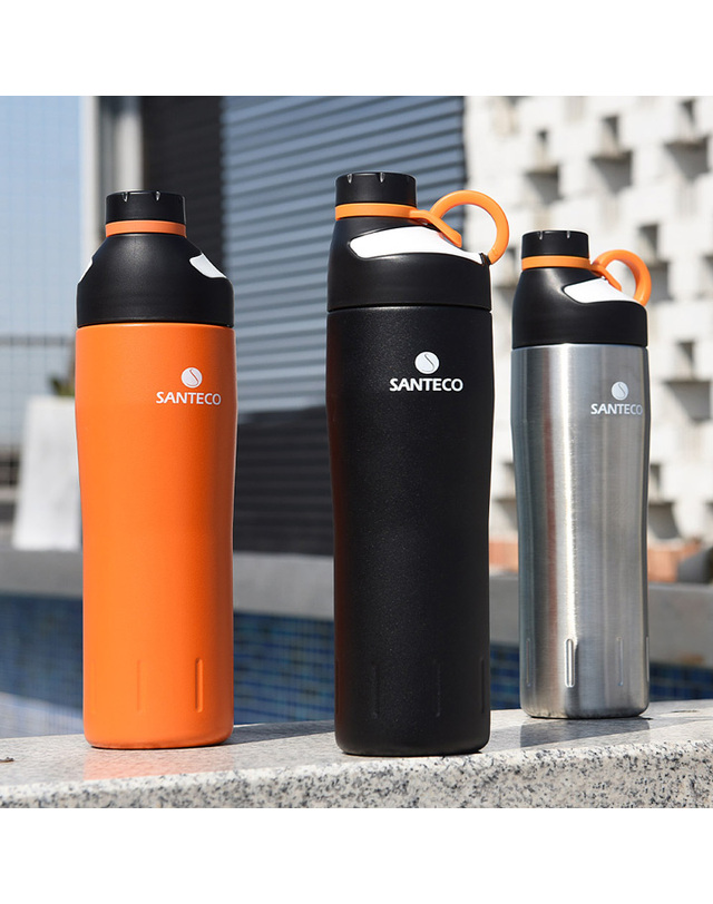 산테코 [산테코] 아우럴 트리탄보틀 740ml (스톰그레이) 착용컷