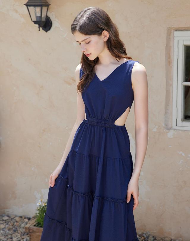벨로디네라 Ette Dress Navy 착용컷