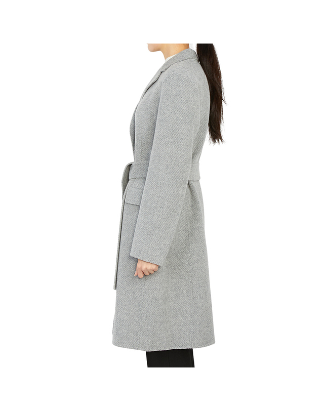 띠어리 띠어리 여성 랩 코트 M0701403 B1G 착용컷