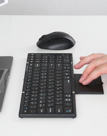 [아이노트] X-Folding 멀티페어링 접이식 터치패드 키보드 XK907B