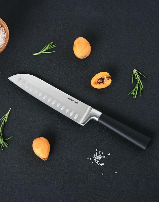 네오플램 네오플램 돌체 칼 산토쿠L 7인치 착용컷