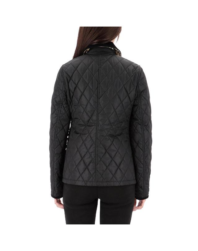버버리 26FW 버버리 DORSET 나일론 퀼팅 자켓 8107510 C1900 착용컷