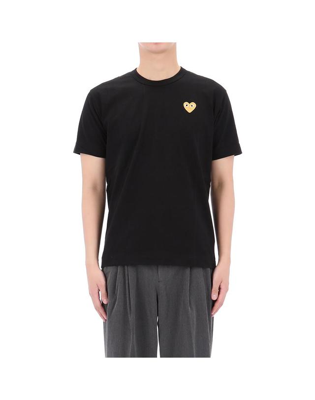 꼼데가르송 26SS 꼼데가르송 골드 하트 와펜 반팔 티셔츠 AX T216 BLACK 착용컷