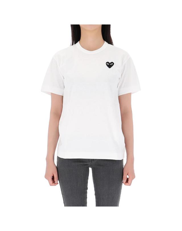 꼼데가르송 [리퍼상품] 꼼데가르송 블랙 하트 와펜 반팔 티셔츠 AX T064 WHITE 착용컷