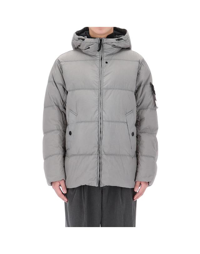 스톤아일랜드 26FW 스톤아일랜드 와펜 패치 크링클랩스 후드 다운 자켓 4100037 S0A23 V0060 착용컷