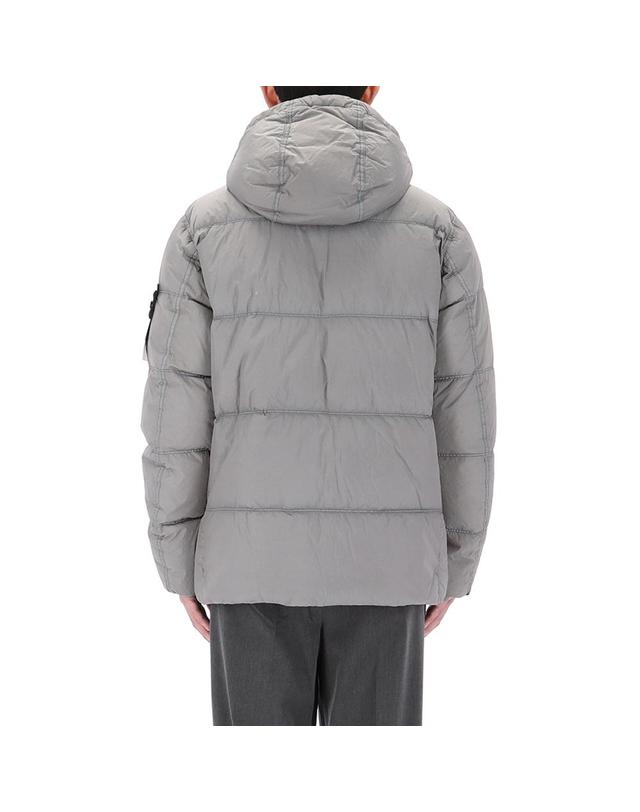 스톤아일랜드 26FW 스톤아일랜드 와펜 패치 크링클랩스 후드 다운 자켓 4100037 S0A23 V0060 착용컷