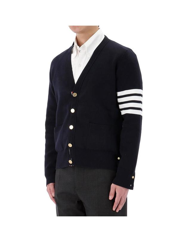 톰브라운 26FW 톰브라운 사선 밀라노 스티치 가디건 MKC171A 00219 415 착용컷
