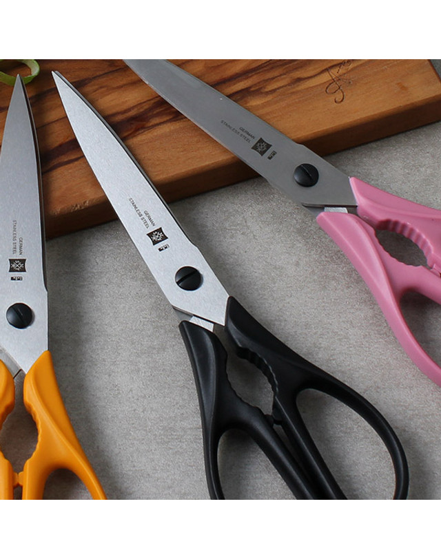 헹켈 [즈윌링] 헹켈 2종세트+SNF 주방가위 23cm (HK35748-301) 착용컷