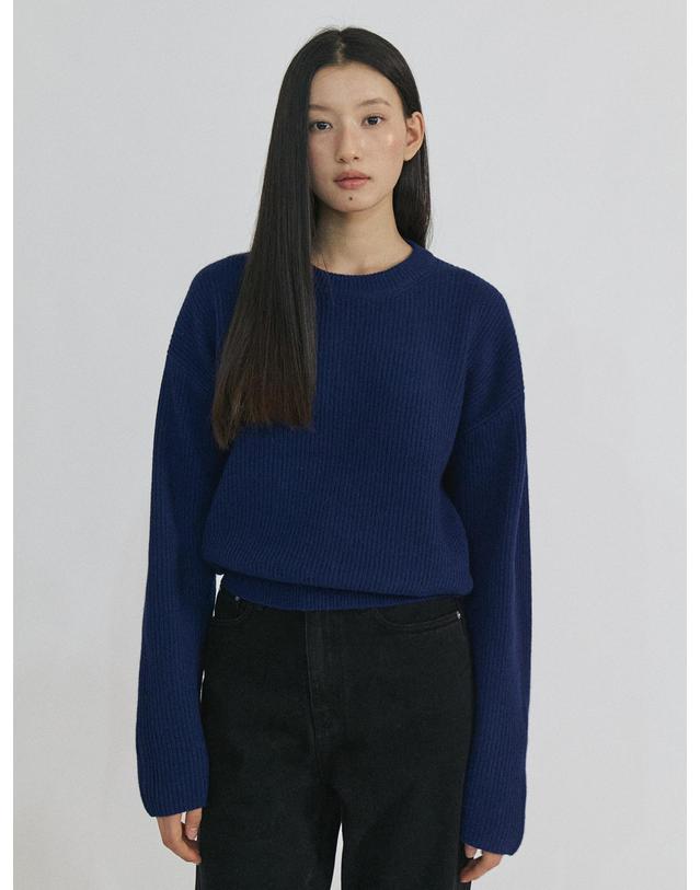 스텝어라운드 Series line - Cashmere drop round knit (OCEAN BLUE) 네이비 착용컷