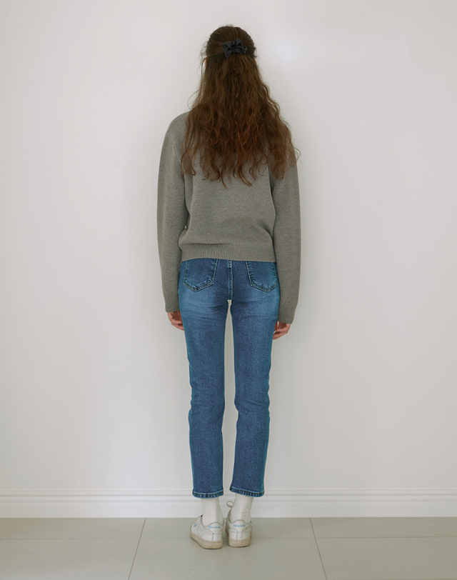 스텝어라운드 Slim fit straight denim pants (BLUE) 블랙 착용컷