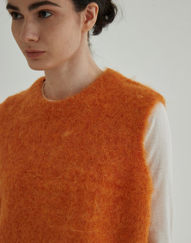 Hairy Alpaca vest (Orange)