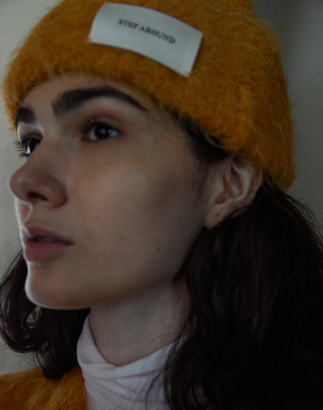 스텝어라운드 [3rd] Hairy Alpaca Beanie (Orange) 오렌지 착용컷