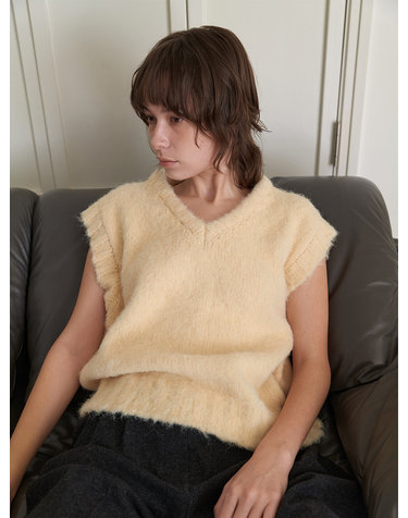Brushed Knit Vest_BUTTER CREAM