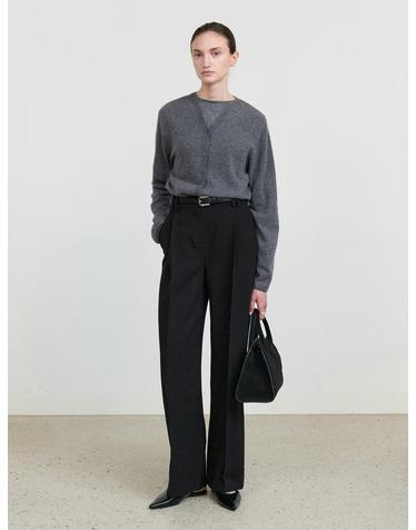 Front tuck wide slacks_BLACK