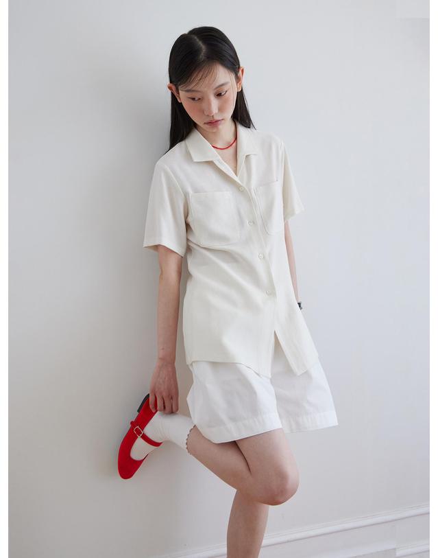 스텝어라운드 Hourglass line lapel shirt_IVORY 아이보리 착용컷