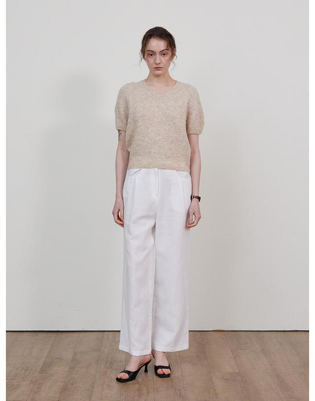 스텝어라운드 Alpaca V-neck half knit_BEIGE 착용컷
