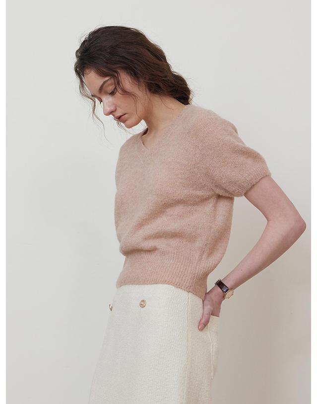 스텝어라운드 Alpaca V-neck half knit_PINK 피치 착용컷