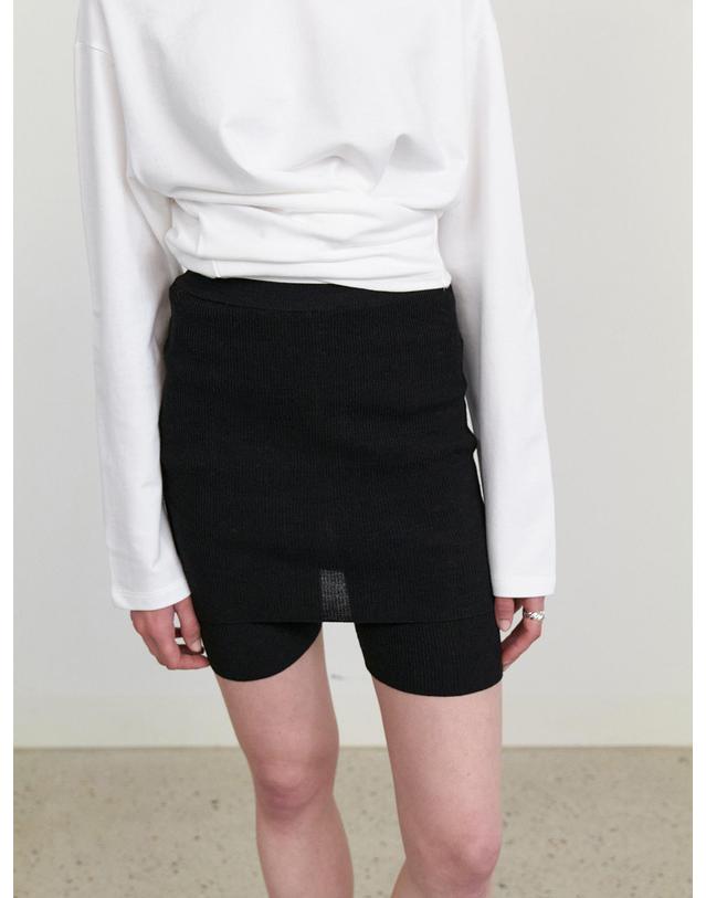 스텝어라운드 Knit Skirt Leggings_BLACK 아이보리 착용컷