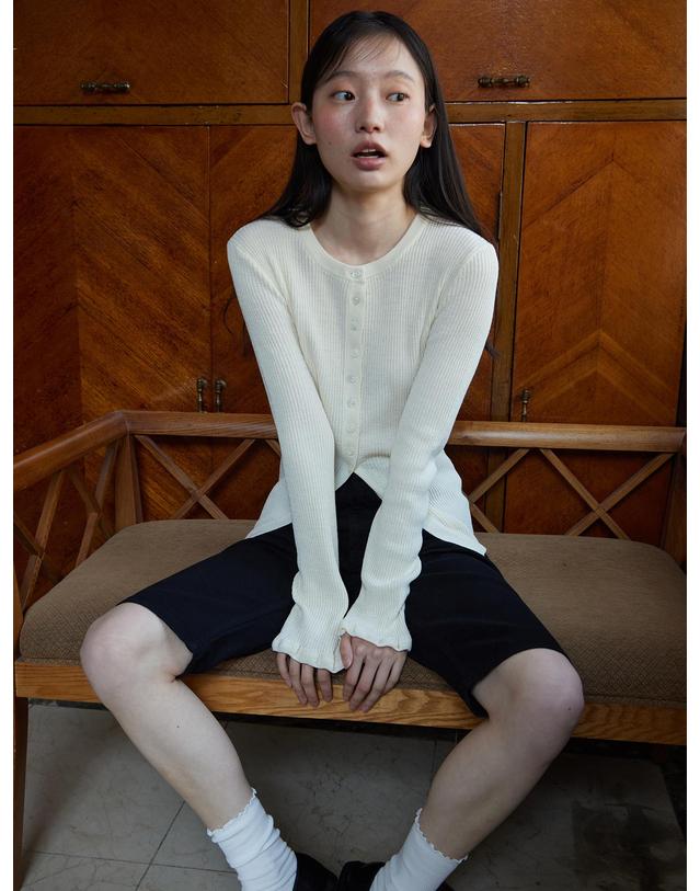 스텝어라운드 Ruffle sleeve cardigan_IVORY 아이보리 착용컷