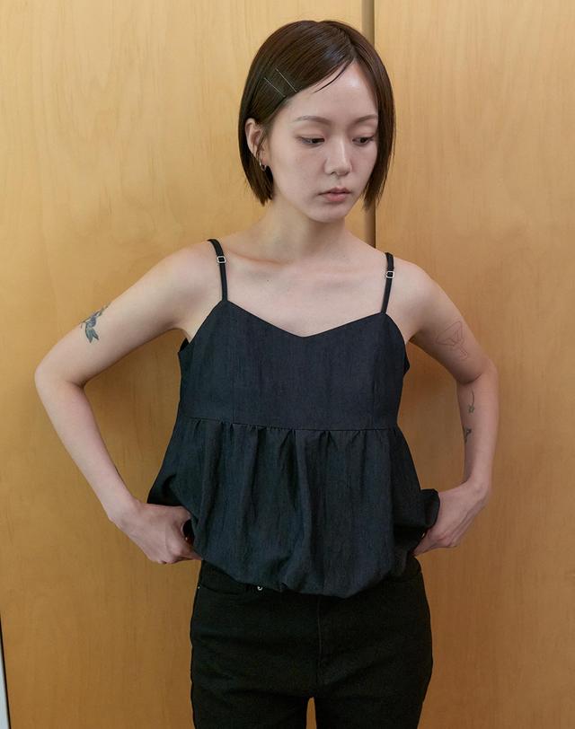 스텝어라운드 Draping bustier top_BLACK DENIM 블랙 착용컷
