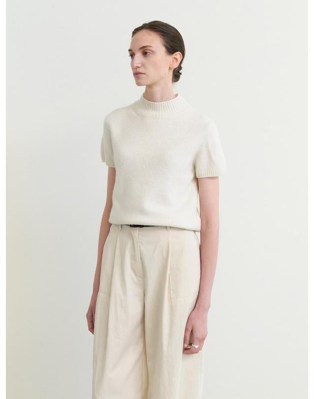 스텝어라운드 Mar crop half knit_IVORY 아이보리 착용컷