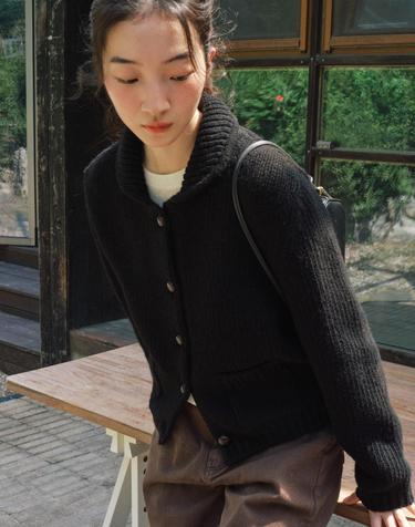 Shetland Wool Collar Crop Cardigan_BLACK